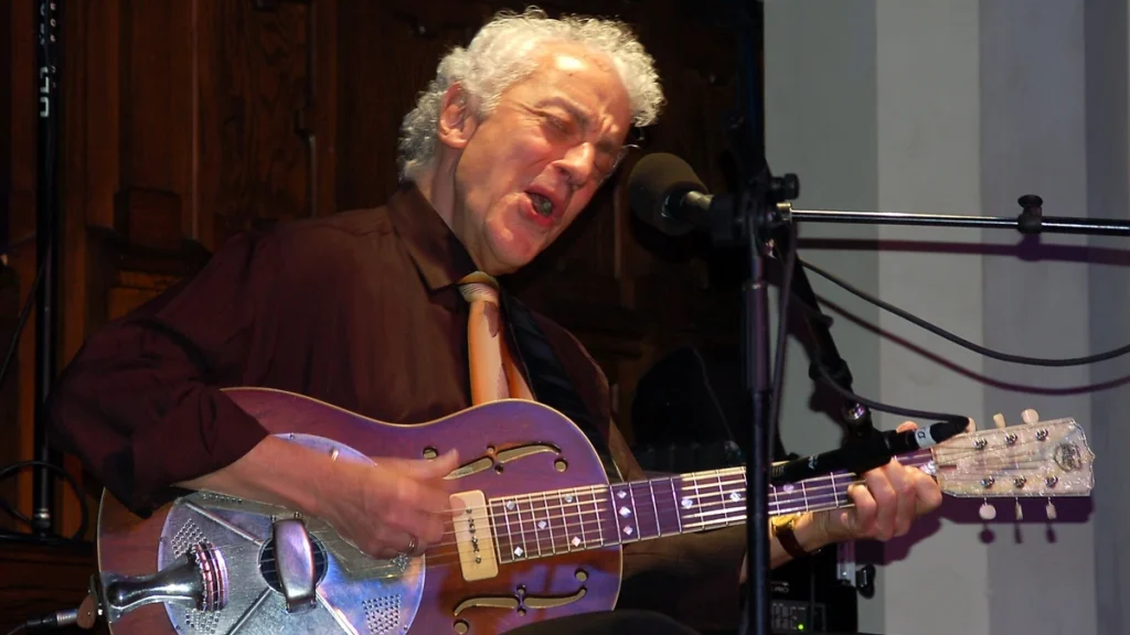 Doug MacLeod Learned Never to Play a Note He Did Not Believe