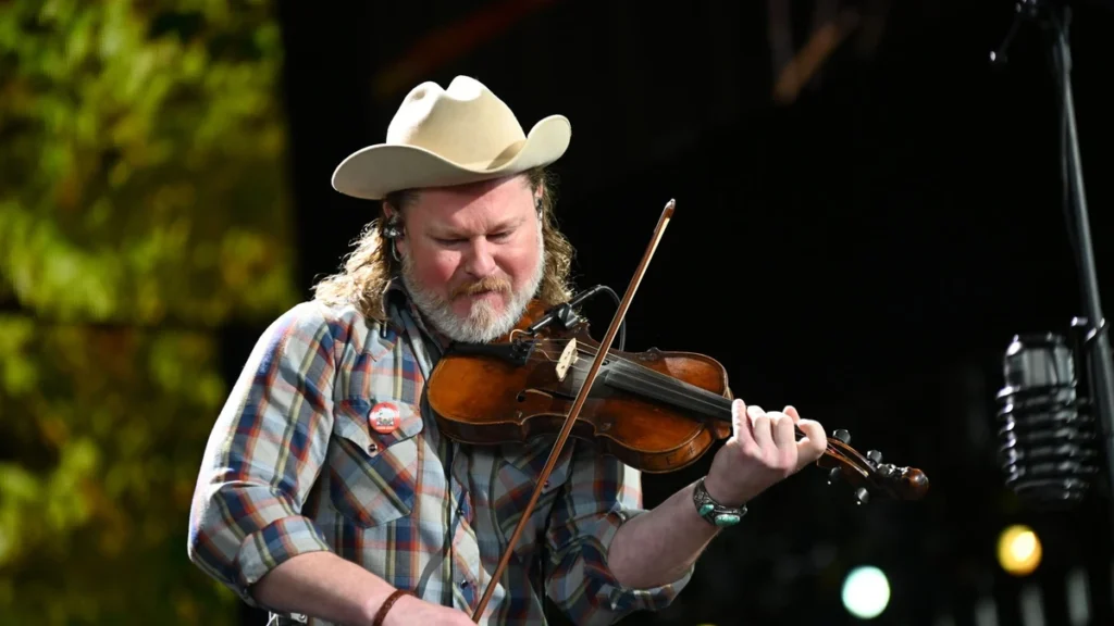 Turnpike Troubadours' fiddle player performs at Farm Aid in Virginia Beach