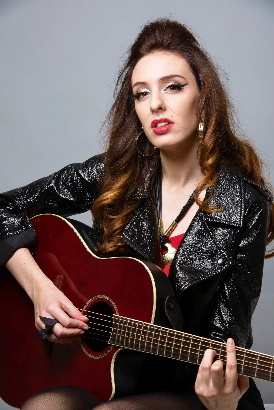 Sabina Chantouria Sent Echoes to Ventura and Let American Session Players Carry It