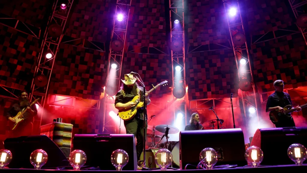 Chris Stapleton Goes for a Ninth CMA Male Vocalist Award