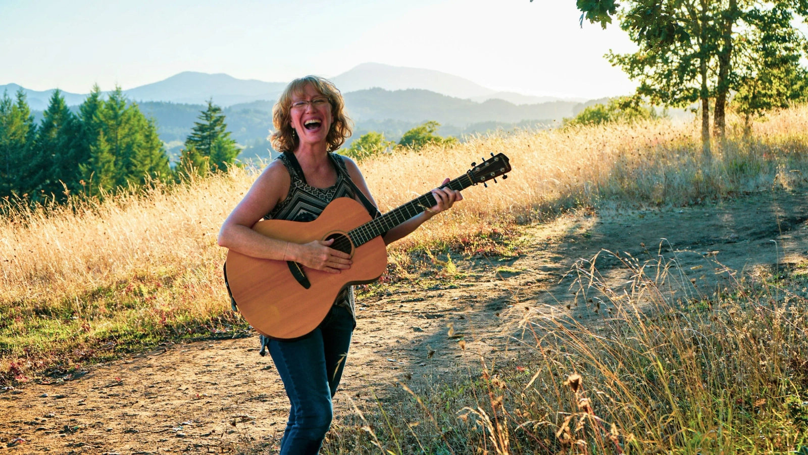 Why the Glockenspiel Survived: Bed by Stacy Henle and the Craft of a Quiet Folk Single
